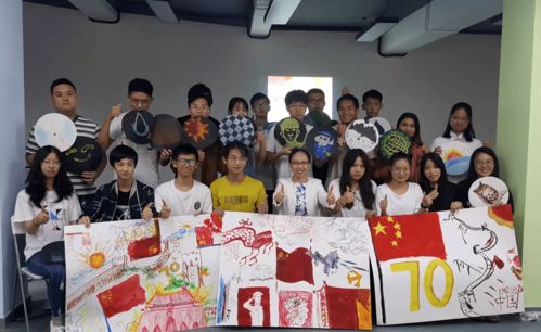 以藝潤(rùn)心 我校心理育人工作的文藝?yán)砟钆c教育咨詢服務(wù)實(shí)踐